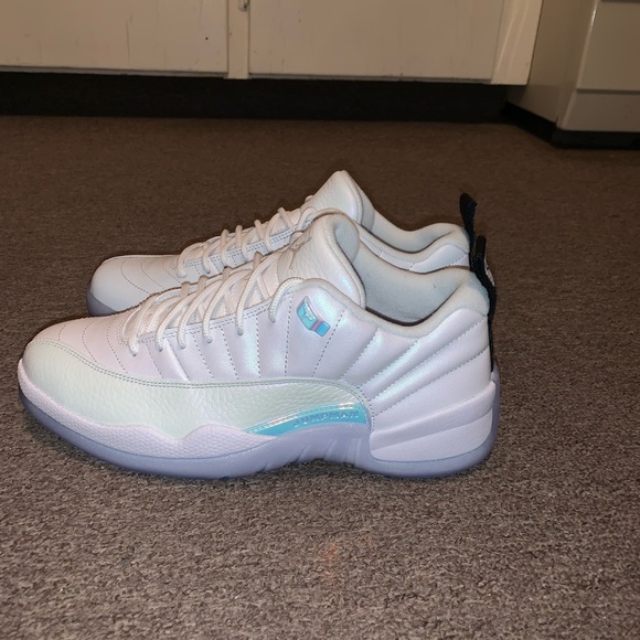 Jordan 12 Low Easter - Picture 4 of 5